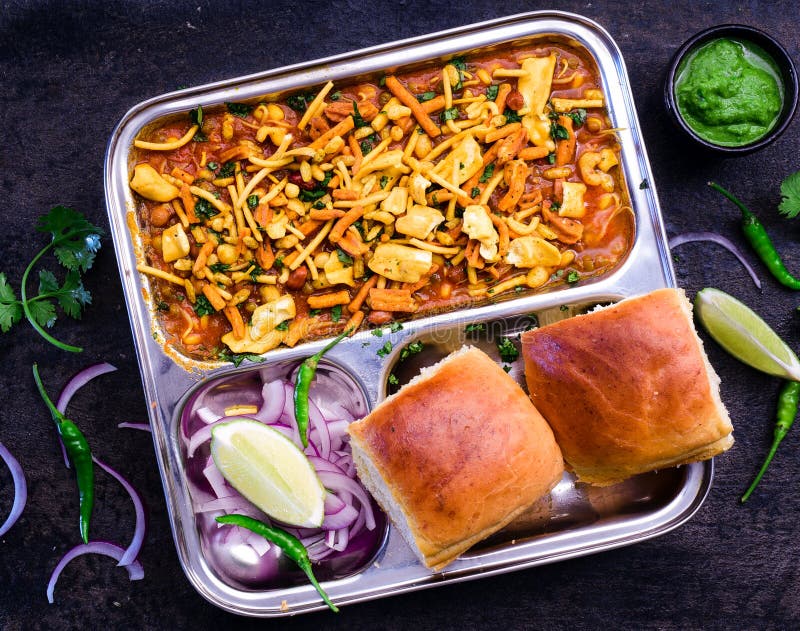 Misal Pav Recipe